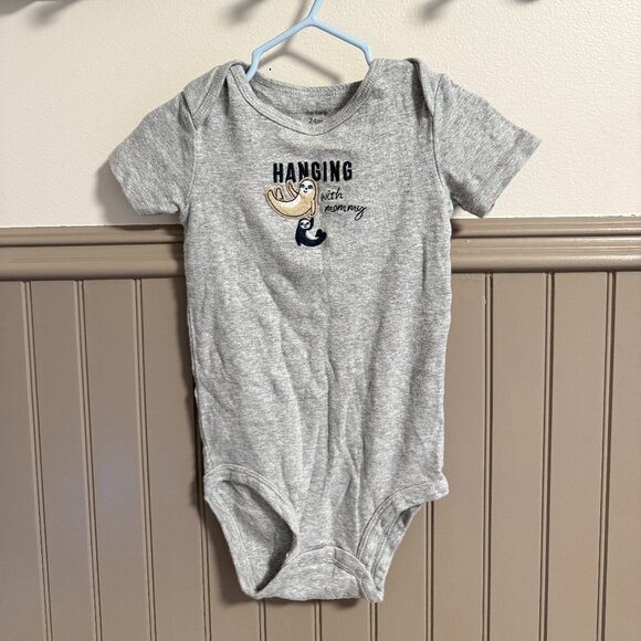 Carter's Short Sleeve Onesie | 24M | Grey Sloth - Picture 1 of 2
